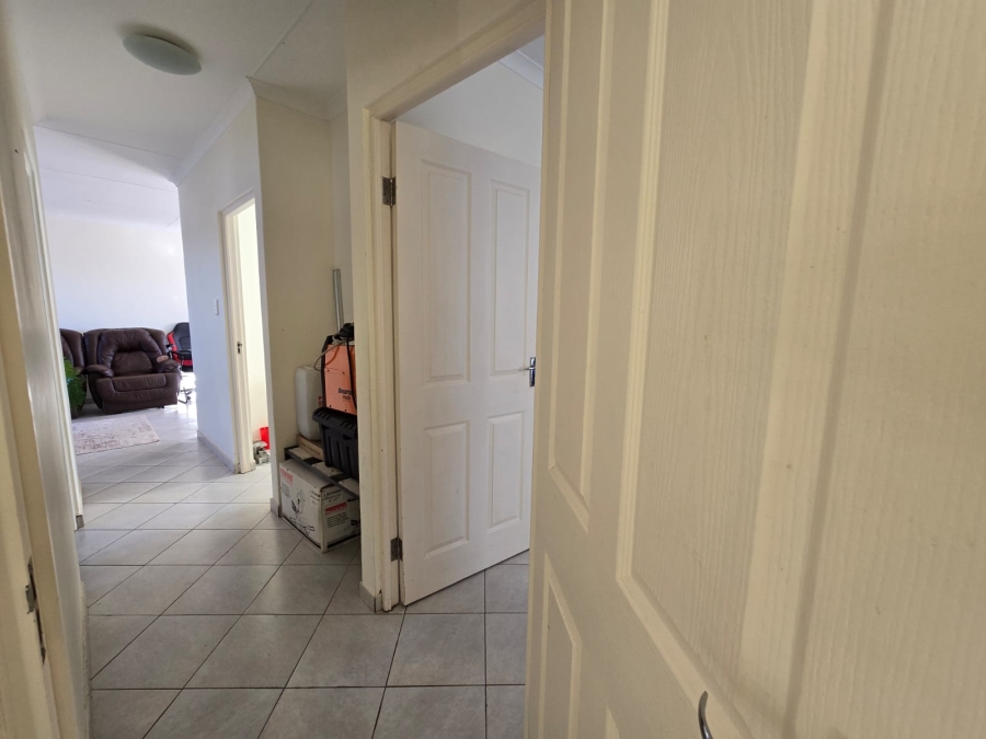 3 Bedroom Property for Sale in Kidds Beach Eastern Cape